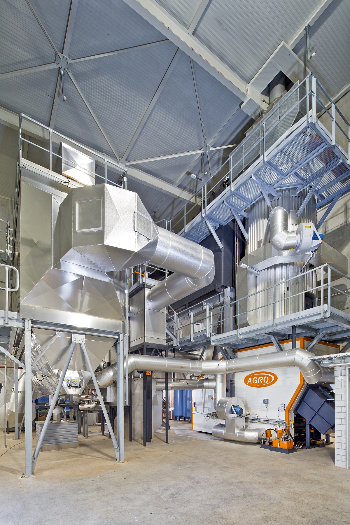 Jowa AGRO Turbo Challenger with thermal oil system